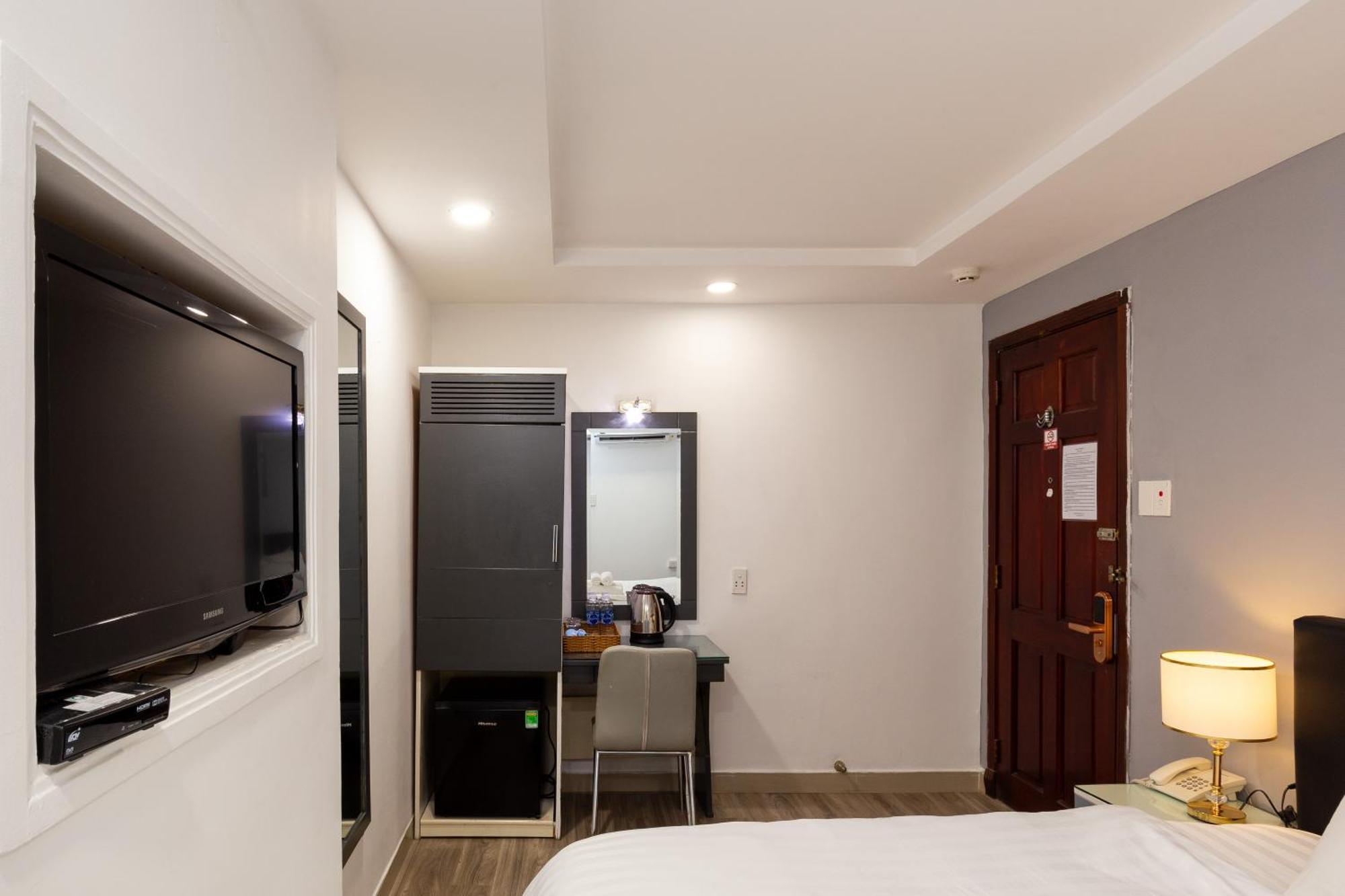 Apec Hotel Хошимін Екстер'єр фото